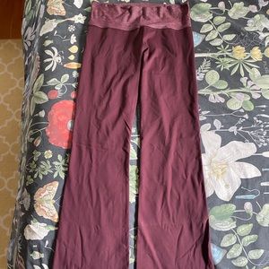 Lululemon flare pant - like new!